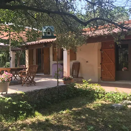 Havre De Paix Sur 2 Hectares 別荘 *